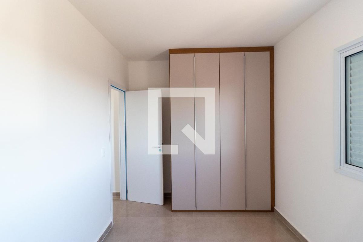 Apartamento à Venda - Jardim do Lago, 2 Quartos,  64 m2 em , Campinas - sp | SoloBR