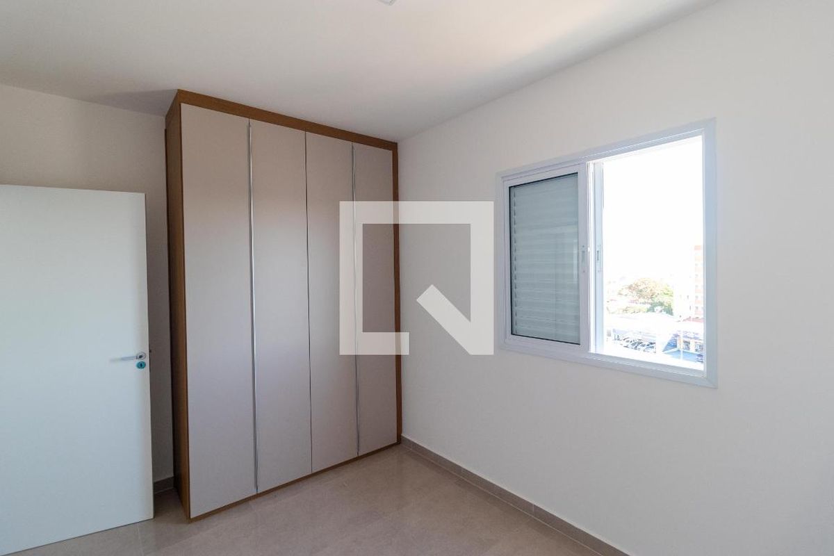 Apartamento à Venda - Jardim do Lago, 2 Quartos,  64 m2 em , Campinas - sp | SoloBR