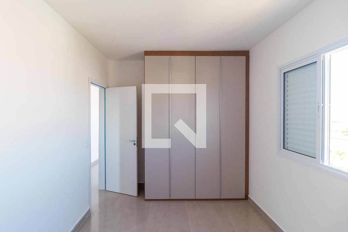 Apartamento à Venda - Jardim do Lago, 2 Quartos,  64 m2 em , Campinas - sp | SoloBR