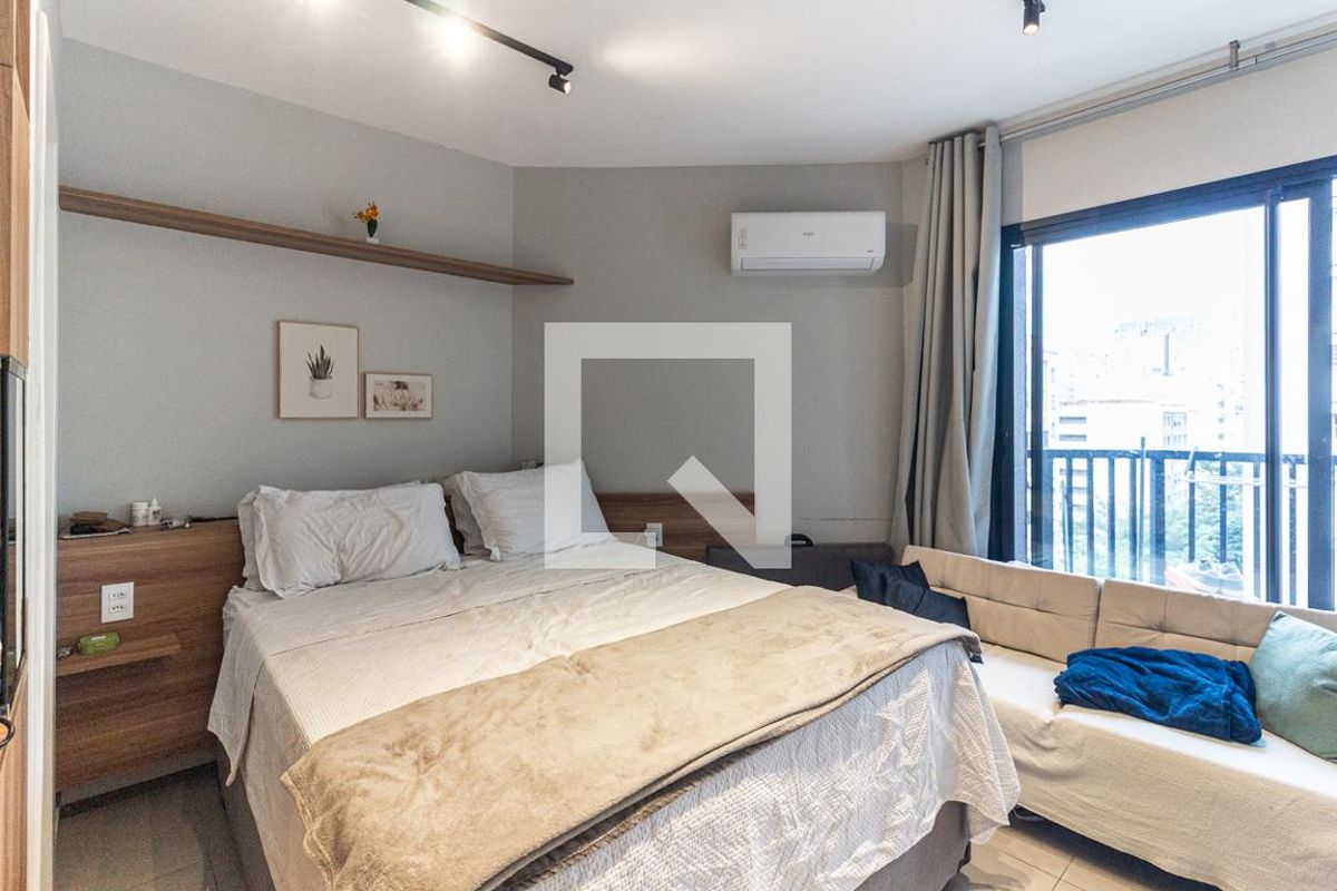 Apartamento, 1 quarto, 29 m² - Foto 1