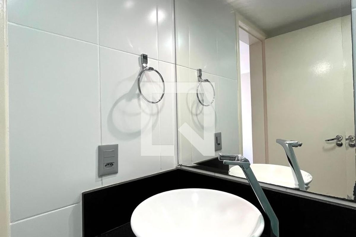 Apartamento à Venda - Parque Prado, 3 Quartos,  60 m2 em , Campinas - sp | SoloBR