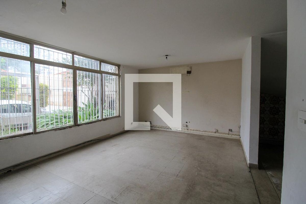 Casa, 3 quartos, 182 m² - Foto 1