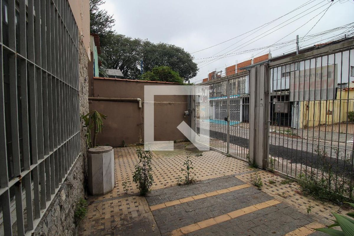 Casa, 3 quartos, 182 m² - Foto 35