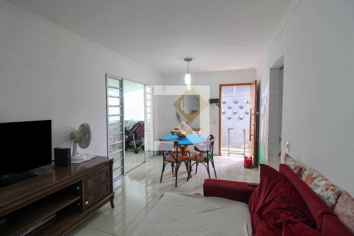 Casa, 3 quartos, 135 m² - Foto 1