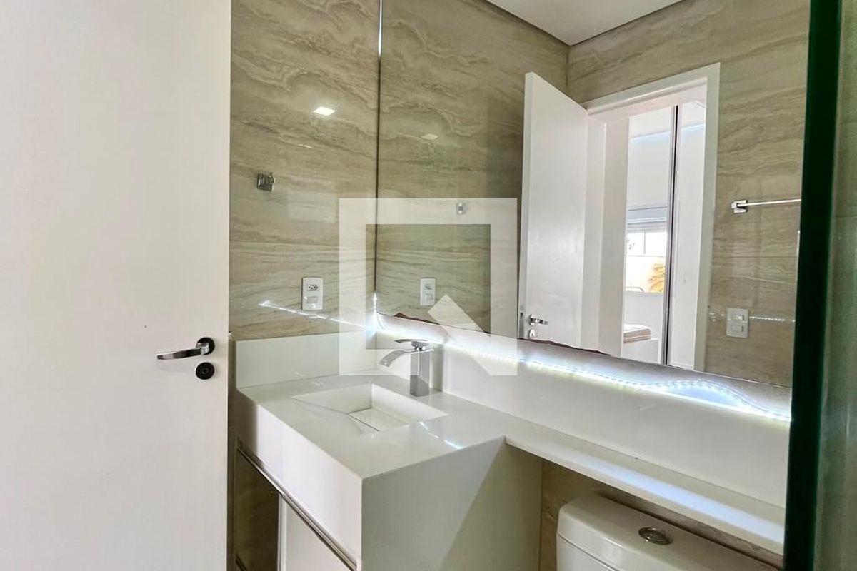 Apartamento à Venda - Mansões Santo Antônio, 2 Quartos,  217 m2 em , Campinas - sp | SoloBR