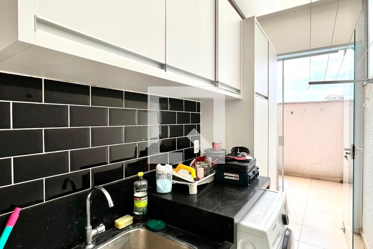 Apartamento à Venda - Mansões Santo Antônio, 2 Quartos,  217 m2 em , Campinas - sp | SoloBR
