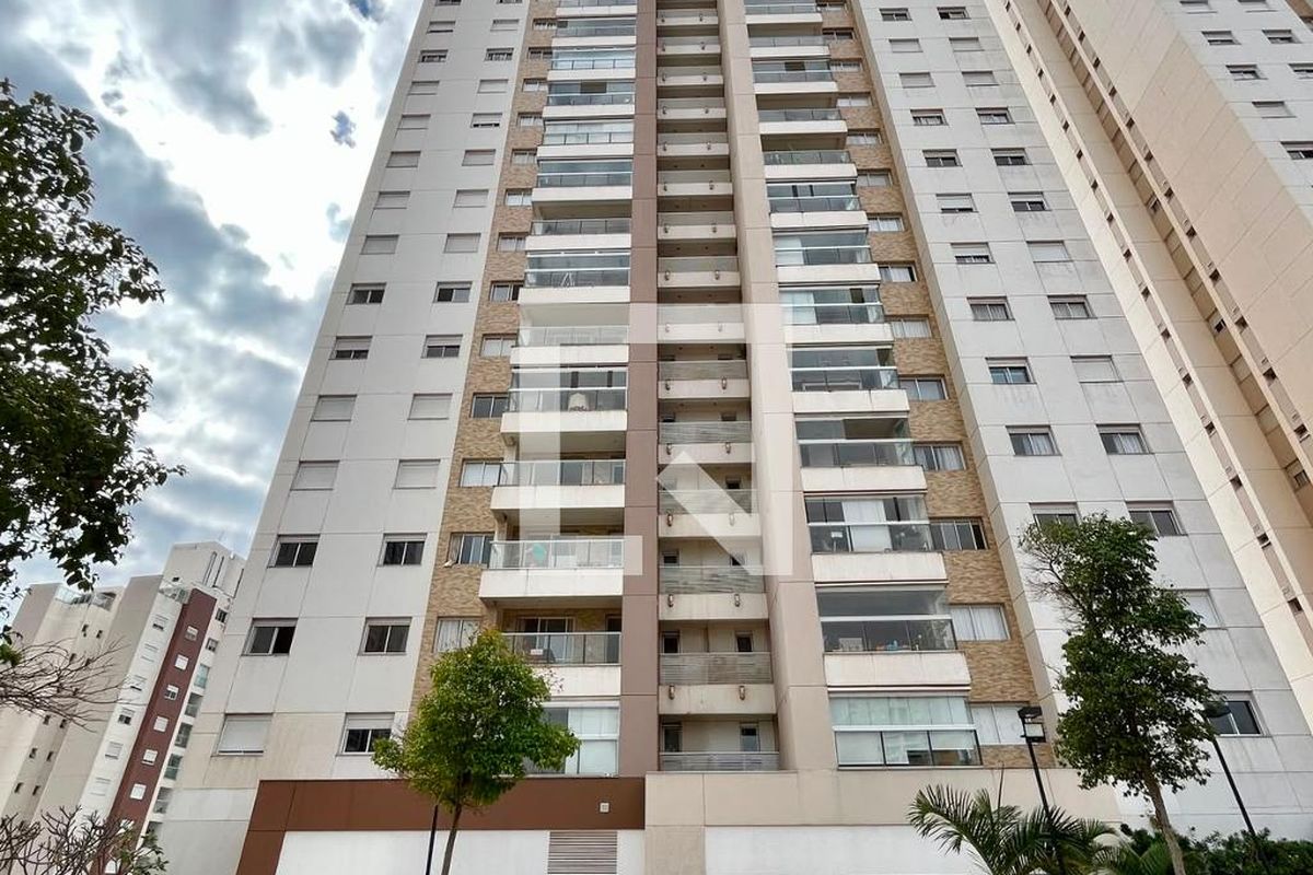 Apartamento à Venda - Mansões Santo Antônio, 2 Quartos,  217 m2 em , Campinas - sp | SoloBR
