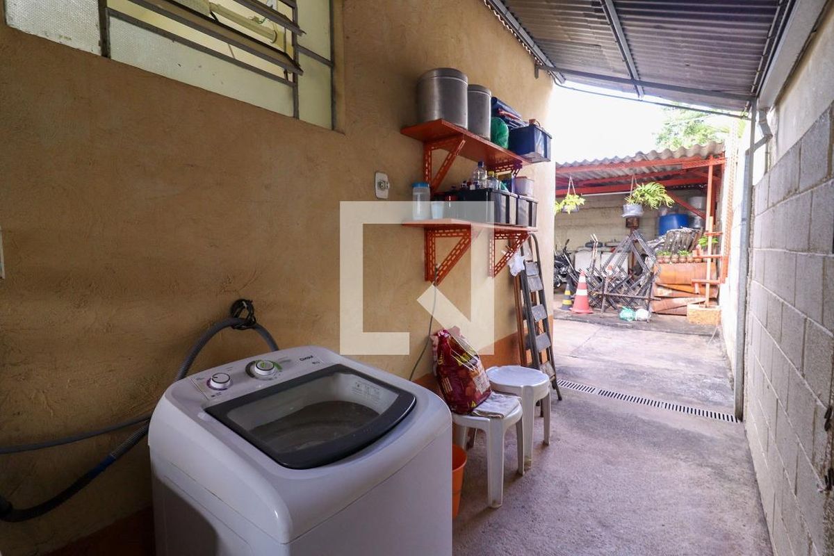 Casa à Venda - Jardim Planalto, 3 Quartos,  162 m2 em , Campinas - sp | SoloBR