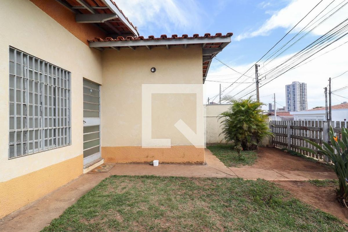 Casa à Venda - Jardim Planalto, 3 Quartos,  162 m2 em , Campinas - sp | SoloBR