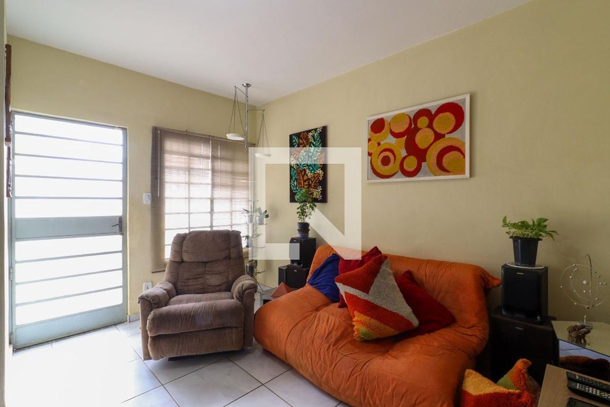 Casa à Venda - Jardim Planalto, 3 Quartos,  162 m2 em , Campinas - sp | SoloBR