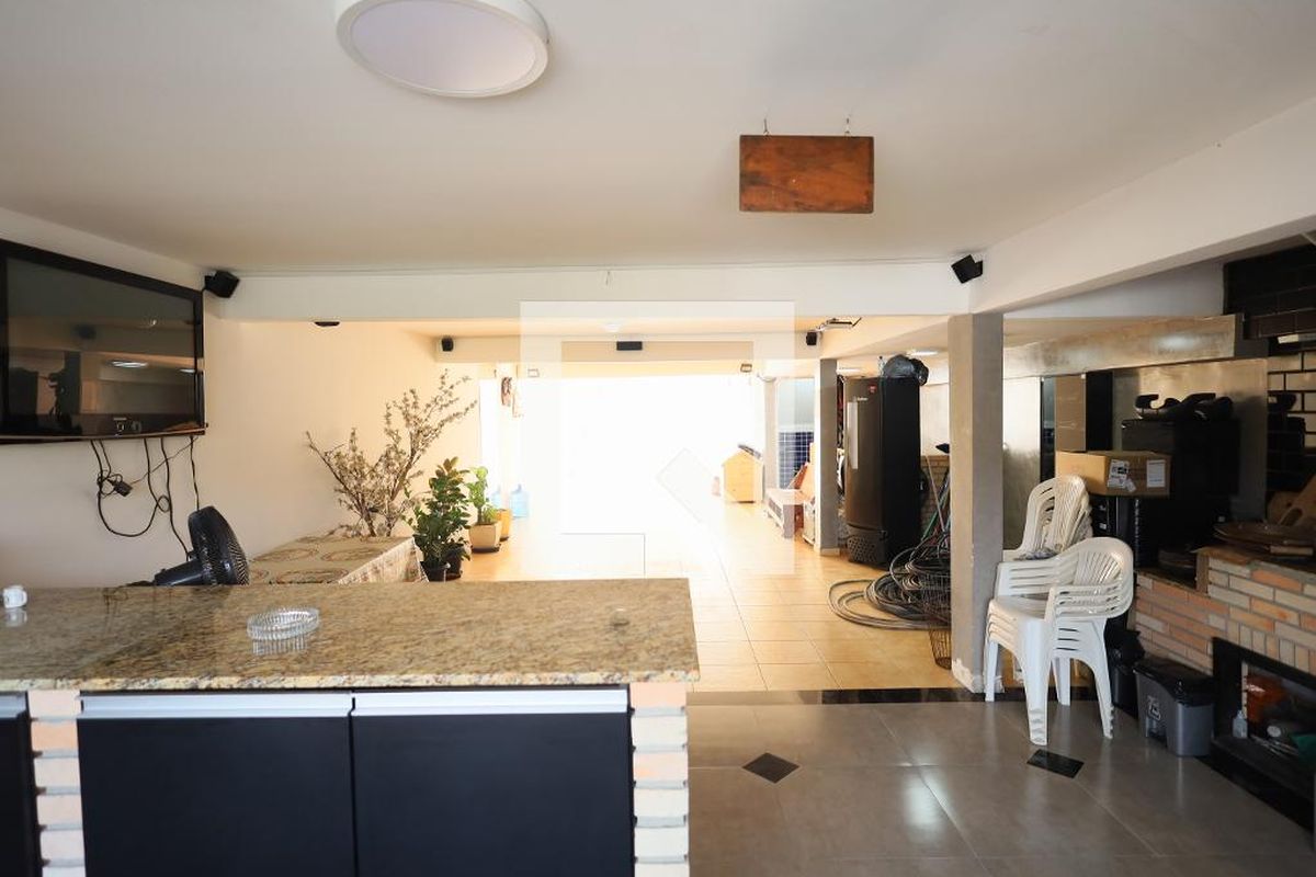 Casa, 4 quartos, 270 m² - Foto 52