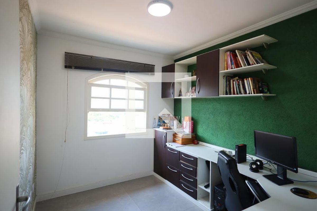 Casa, 4 quartos, 270 m² - Foto 20