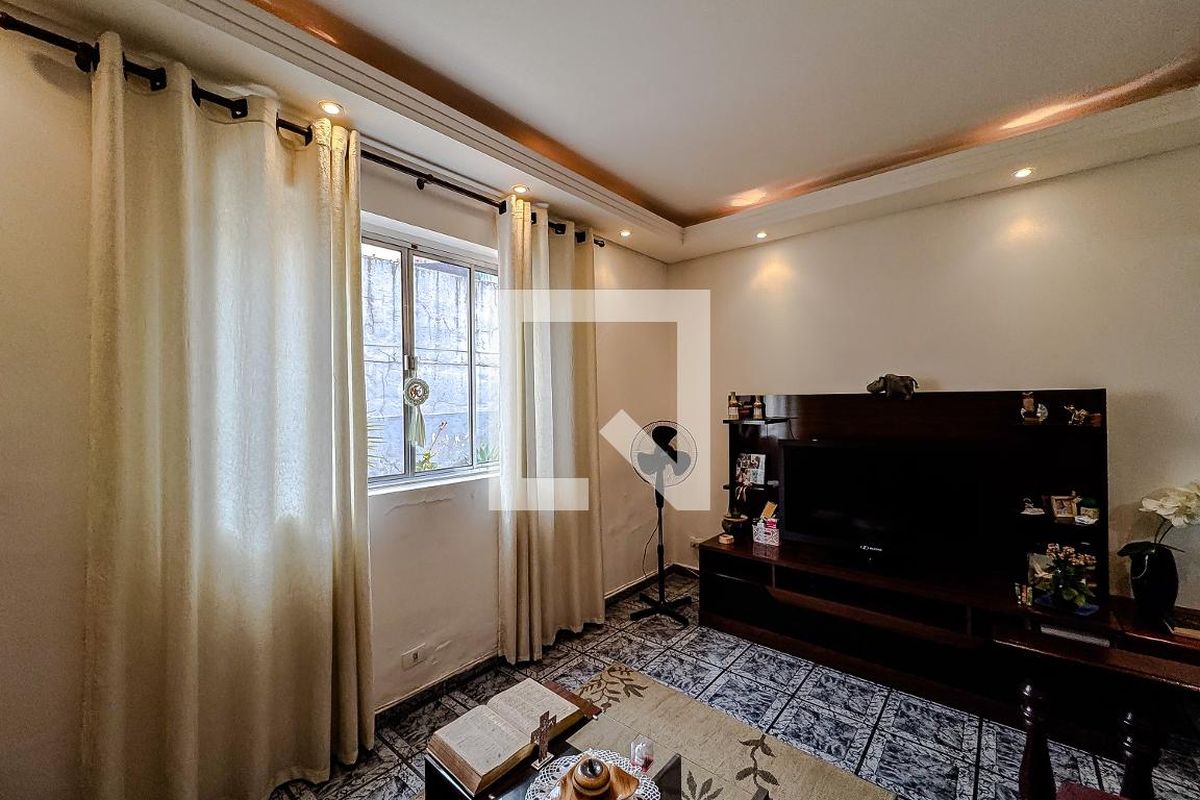 Casa, 3 quartos, 161 m² - Foto 2