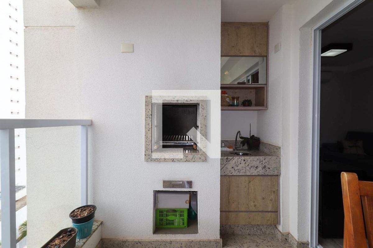 Apartamento à Venda - Mansões Santo Antônio, 2 Quartos,  65 m2 em , Campinas - sp | SoloBR