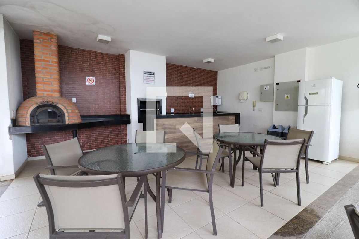Apartamento à Venda - Mansões Santo Antônio, 2 Quartos,  65 m2 em , Campinas - sp | SoloBR