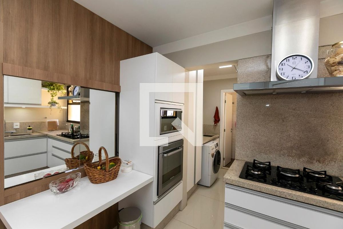 Apartamento à Venda - Mansões Santo Antônio, 3 Quartos,  105 m2 em , Campinas - sp | SoloBR