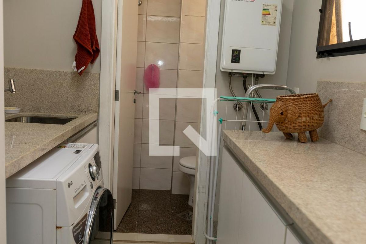 Apartamento à Venda - Mansões Santo Antônio, 3 Quartos,  105 m2 em , Campinas - sp | SoloBR