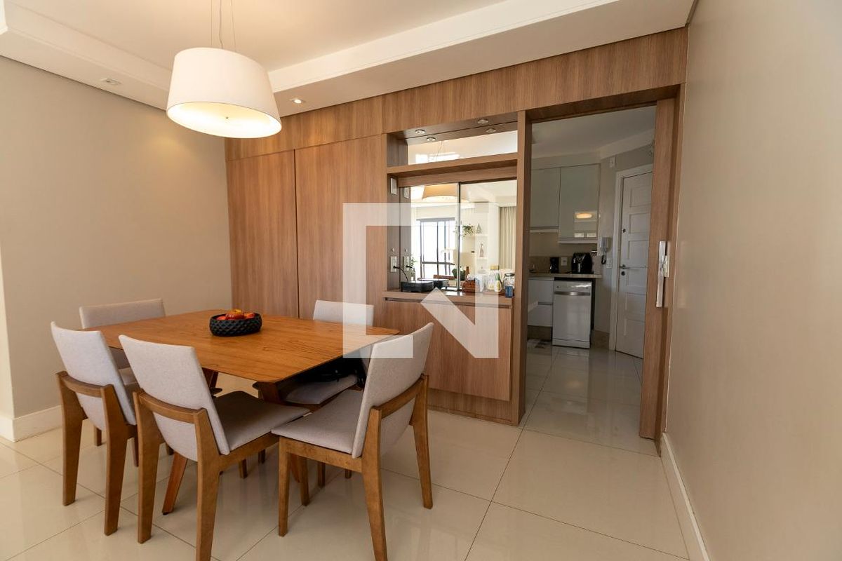 Apartamento à Venda - Mansões Santo Antônio, 3 Quartos,  105 m2 em , Campinas - sp | SoloBR
