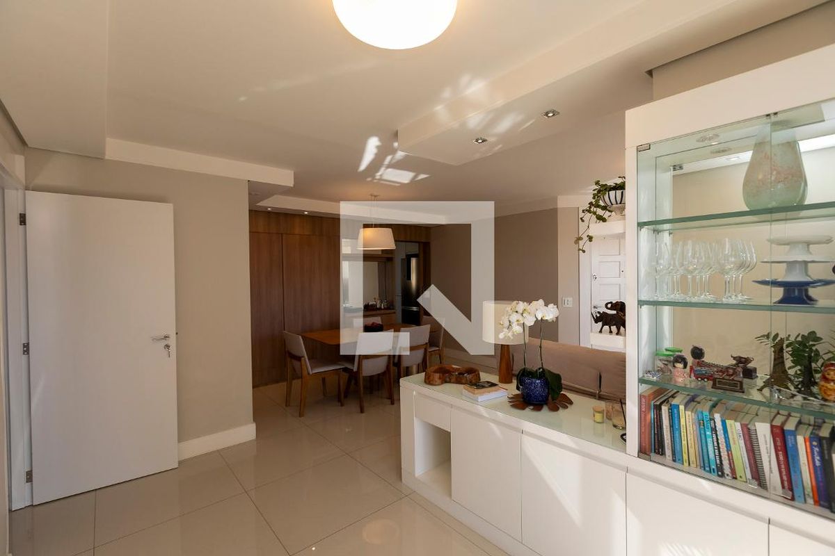 Apartamento à Venda - Mansões Santo Antônio, 3 Quartos,  105 m2 em , Campinas - sp | SoloBR