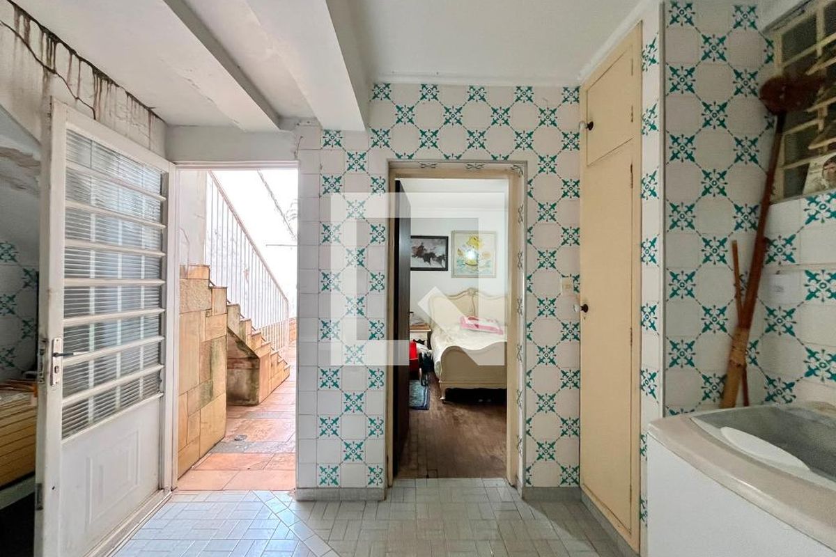Casa à Venda - Guanabara, 4 Quartos,  301 m2 em , Campinas - sp | SoloBR