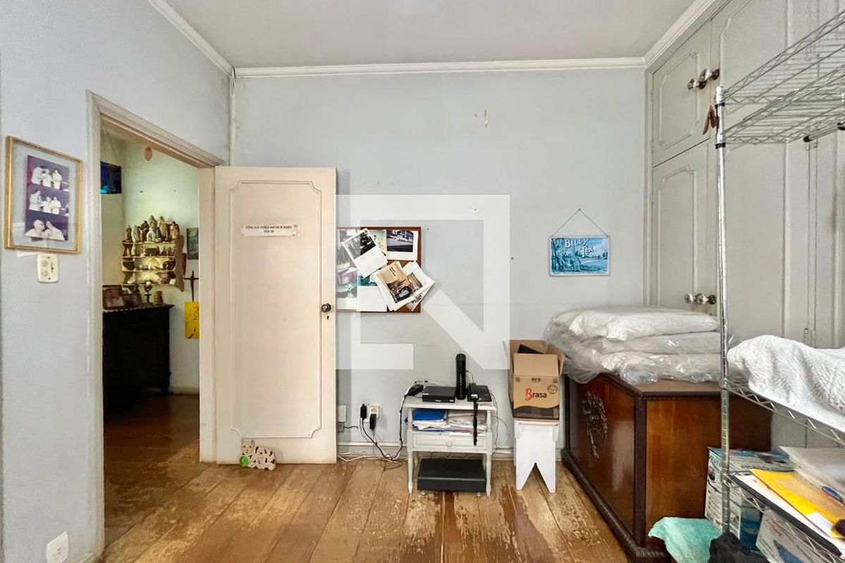 Casa à Venda - Guanabara, 4 Quartos,  301 m2 em , Campinas - sp | SoloBR