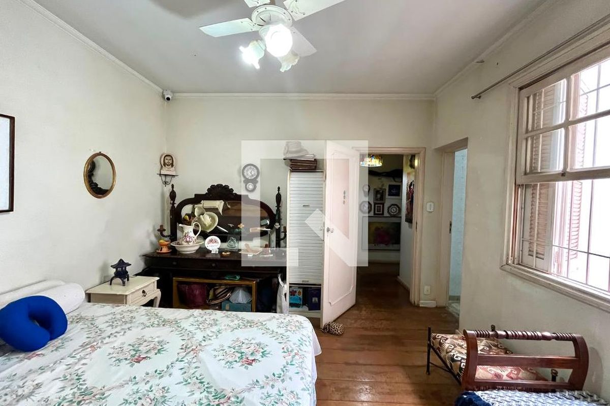 Casa à Venda - Guanabara, 4 Quartos,  301 m2 em , Campinas - sp | SoloBR