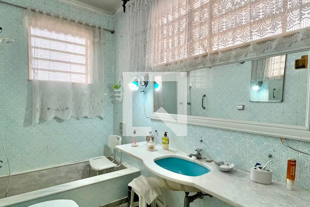 Casa à Venda - Guanabara, 4 Quartos,  301 m2 em , Campinas - sp | SoloBR