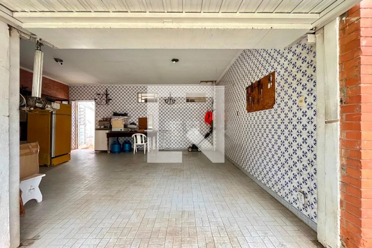 Casa à Venda - Guanabara, 4 Quartos,  301 m2 em , Campinas - sp | SoloBR