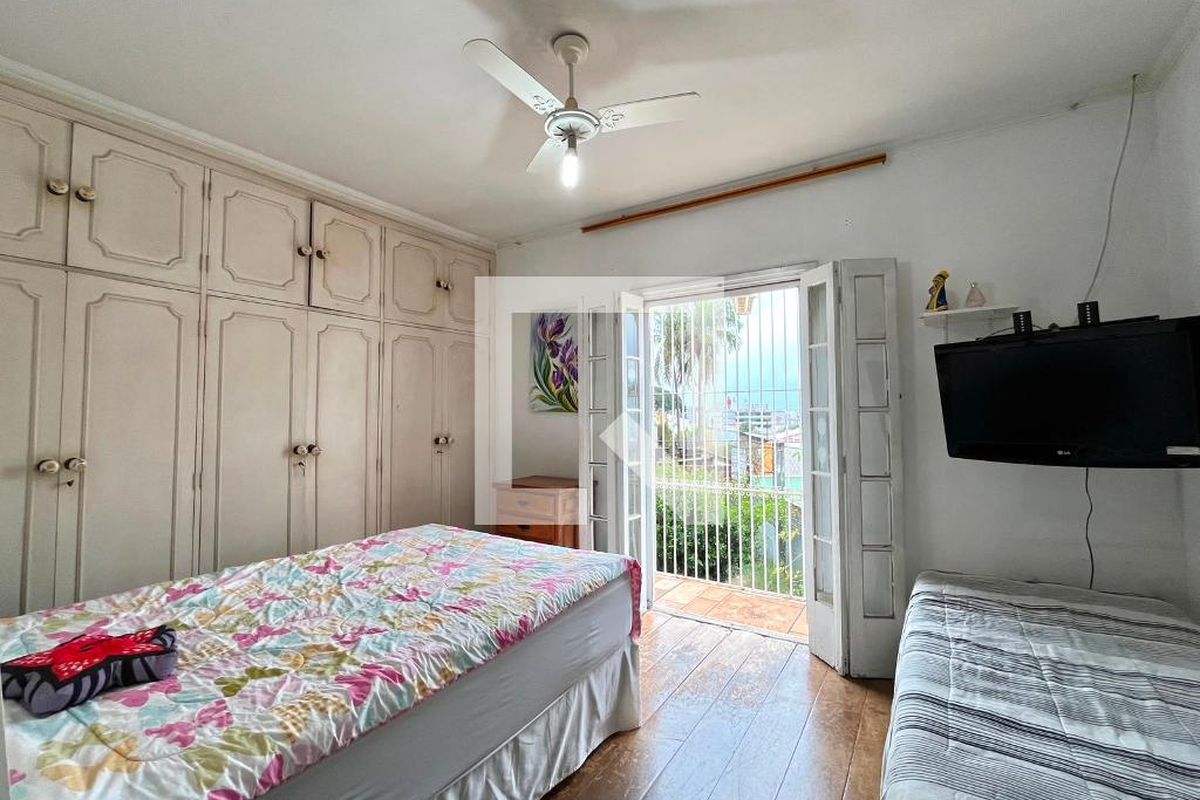 Casa à Venda - Guanabara, 4 Quartos,  301 m2 em , Campinas - sp | SoloBR