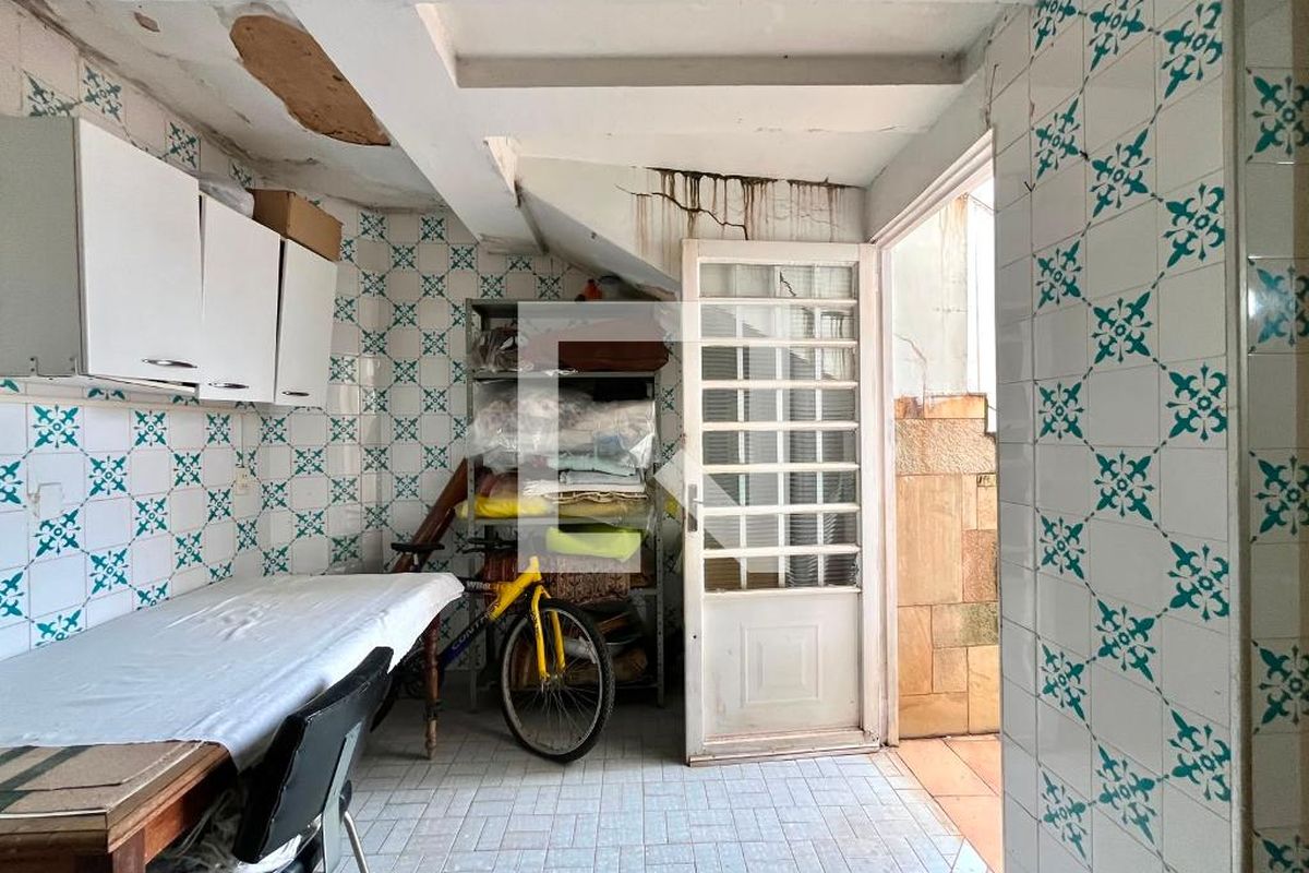 Casa à Venda - Guanabara, 4 Quartos,  301 m2 em , Campinas - sp | SoloBR
