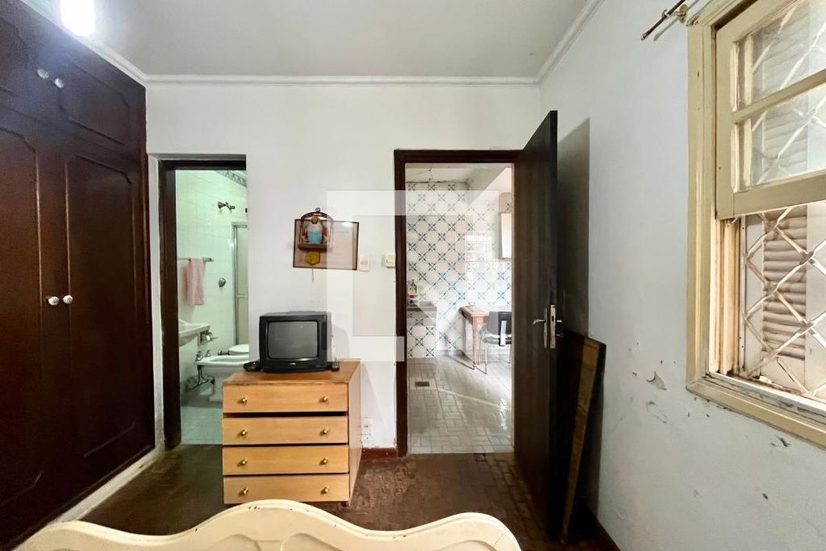 Casa à Venda - Guanabara, 4 Quartos,  301 m2 em , Campinas - sp | SoloBR