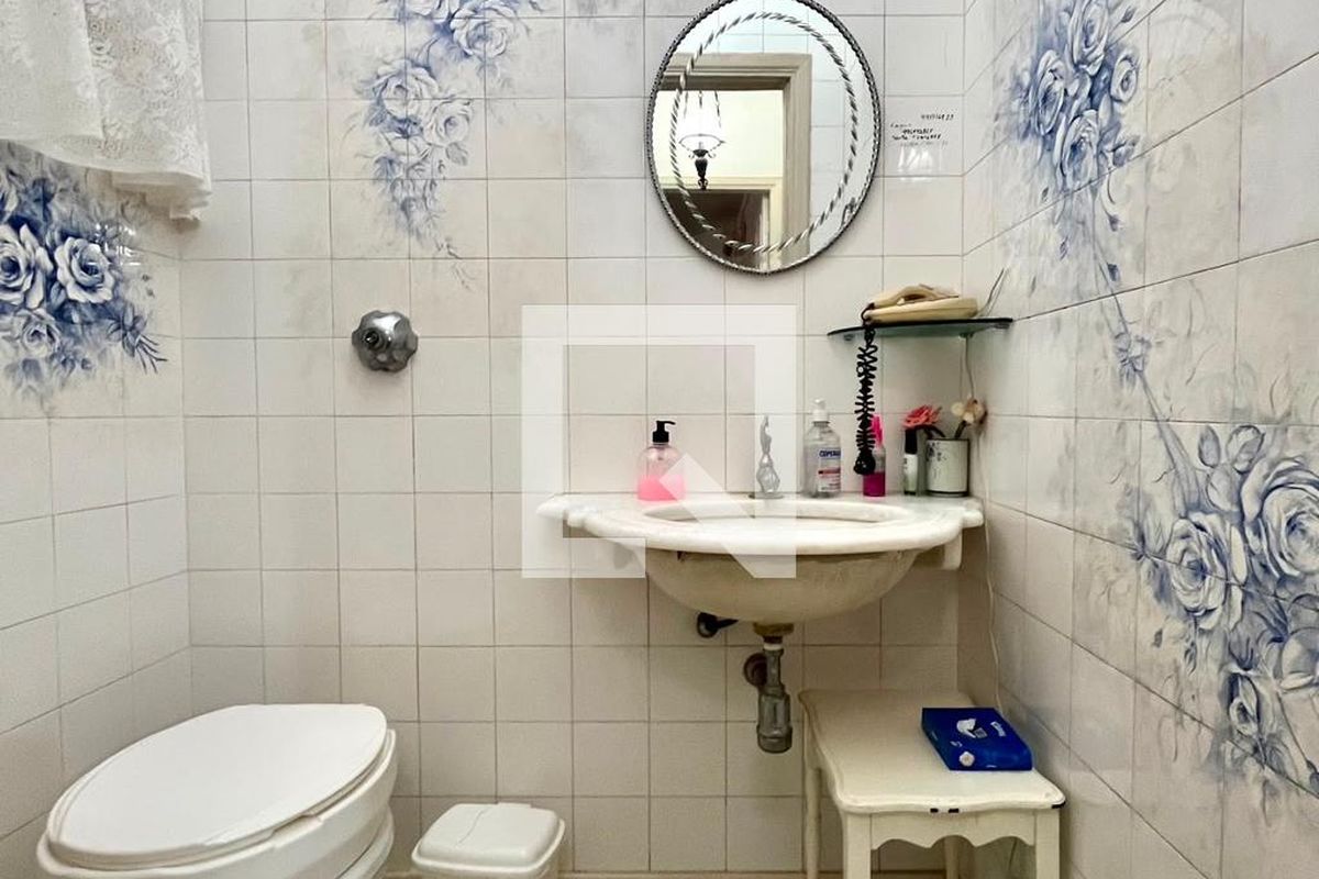 Casa à Venda - Guanabara, 4 Quartos,  301 m2 em , Campinas - sp | SoloBR