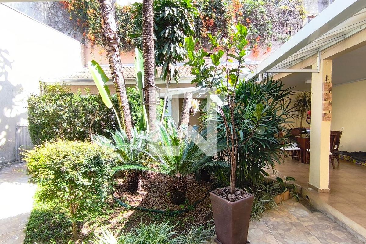 Casa, 2 quartos, 206 m² - Foto 64
