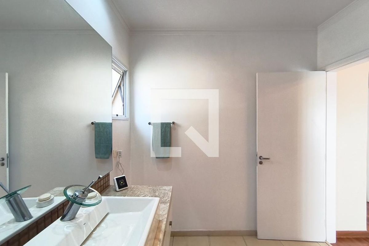 Casa, 2 quartos, 206 m² - Foto 29