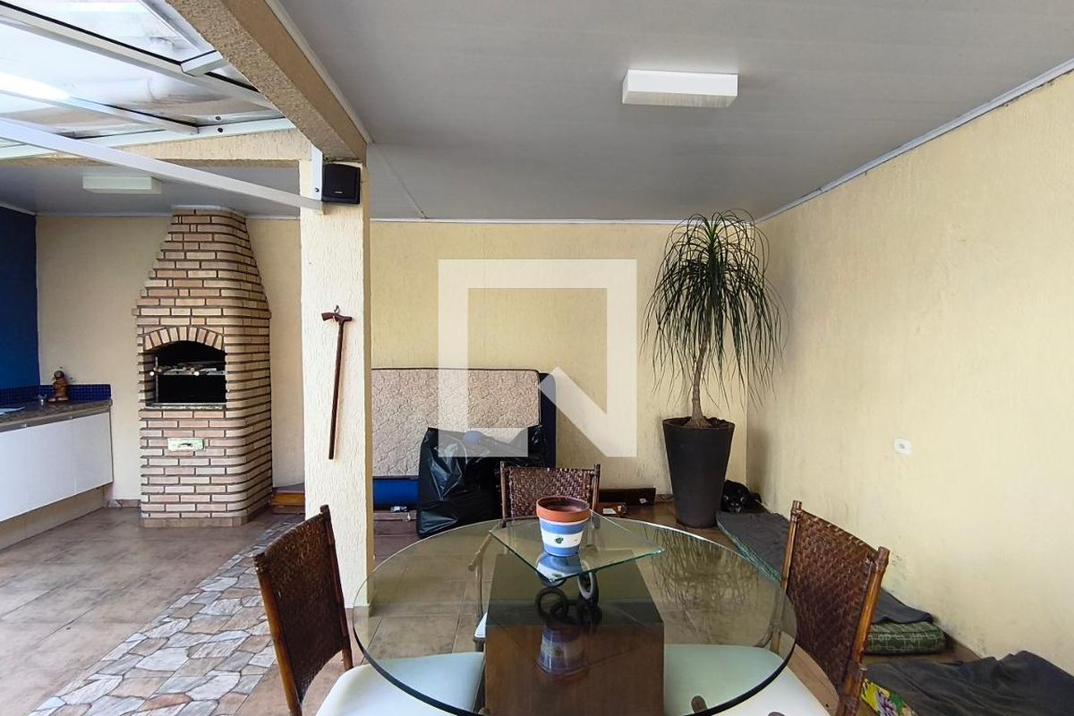 Casa, 2 quartos, 206 m² - Foto 68