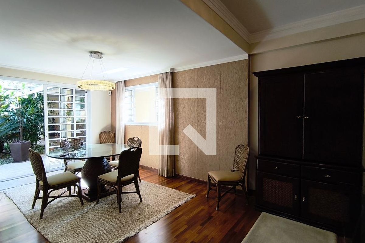 Casa, 2 quartos, 206 m² - Foto 41
