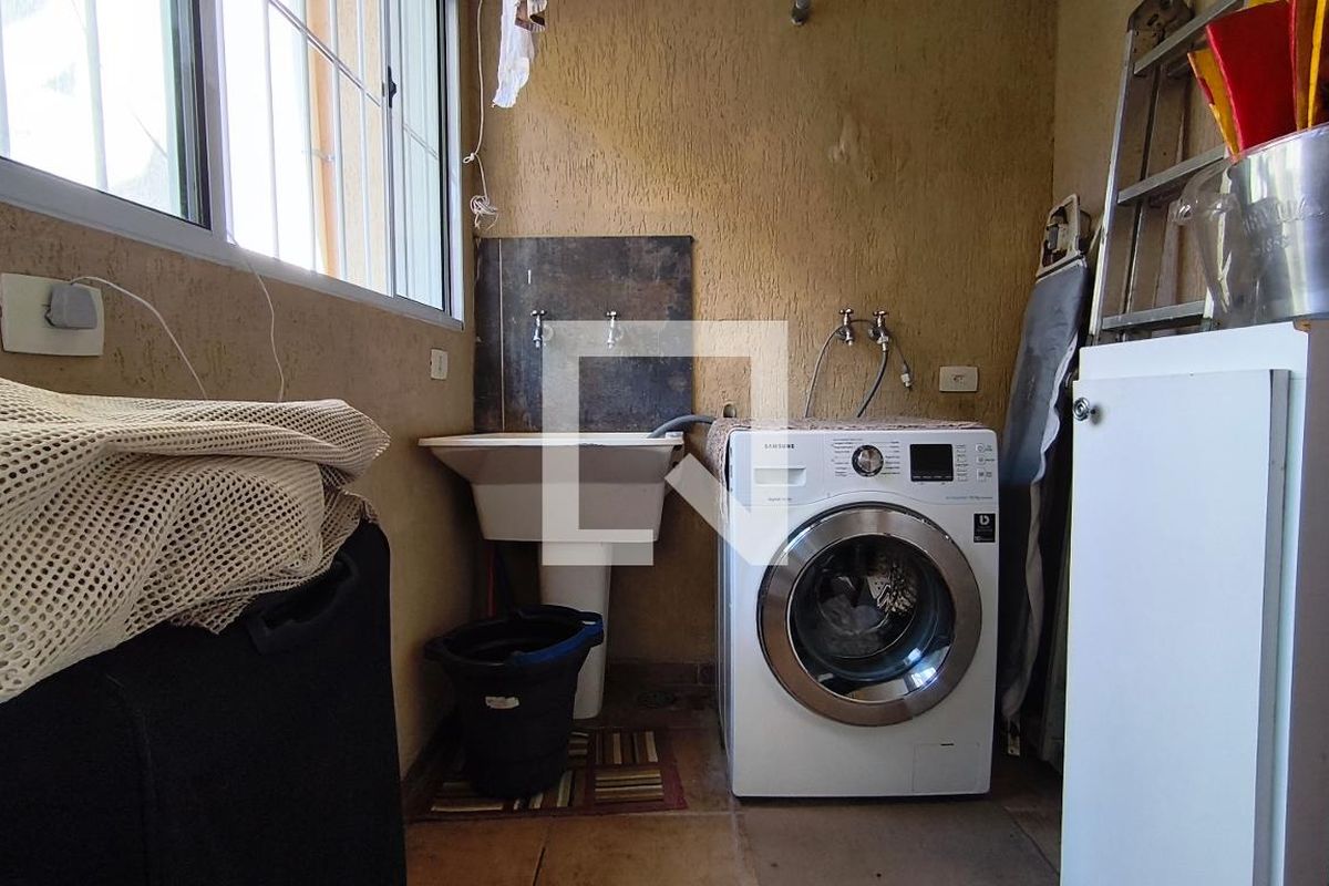 Casa, 2 quartos, 206 m² - Foto 55