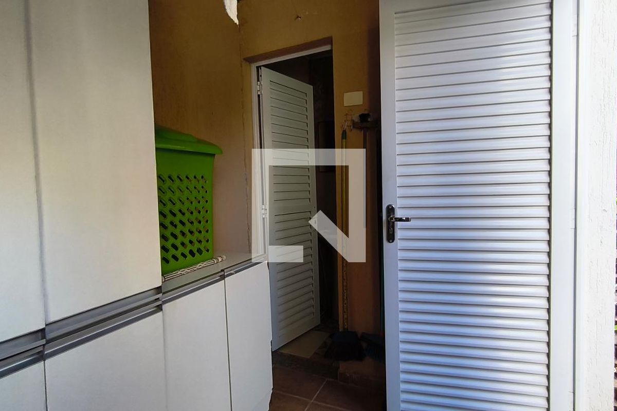 Casa, 2 quartos, 206 m² - Foto 56