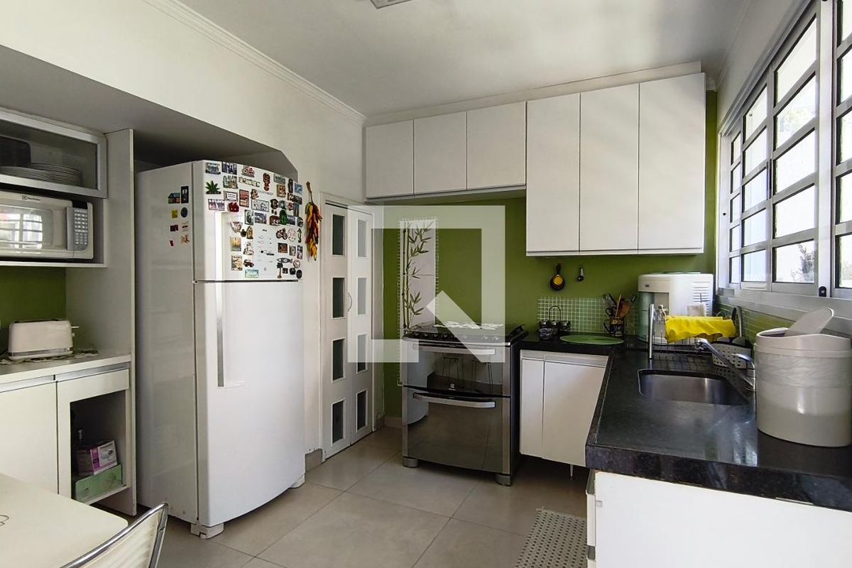 Casa, 2 quartos, 206 m² - Foto 47