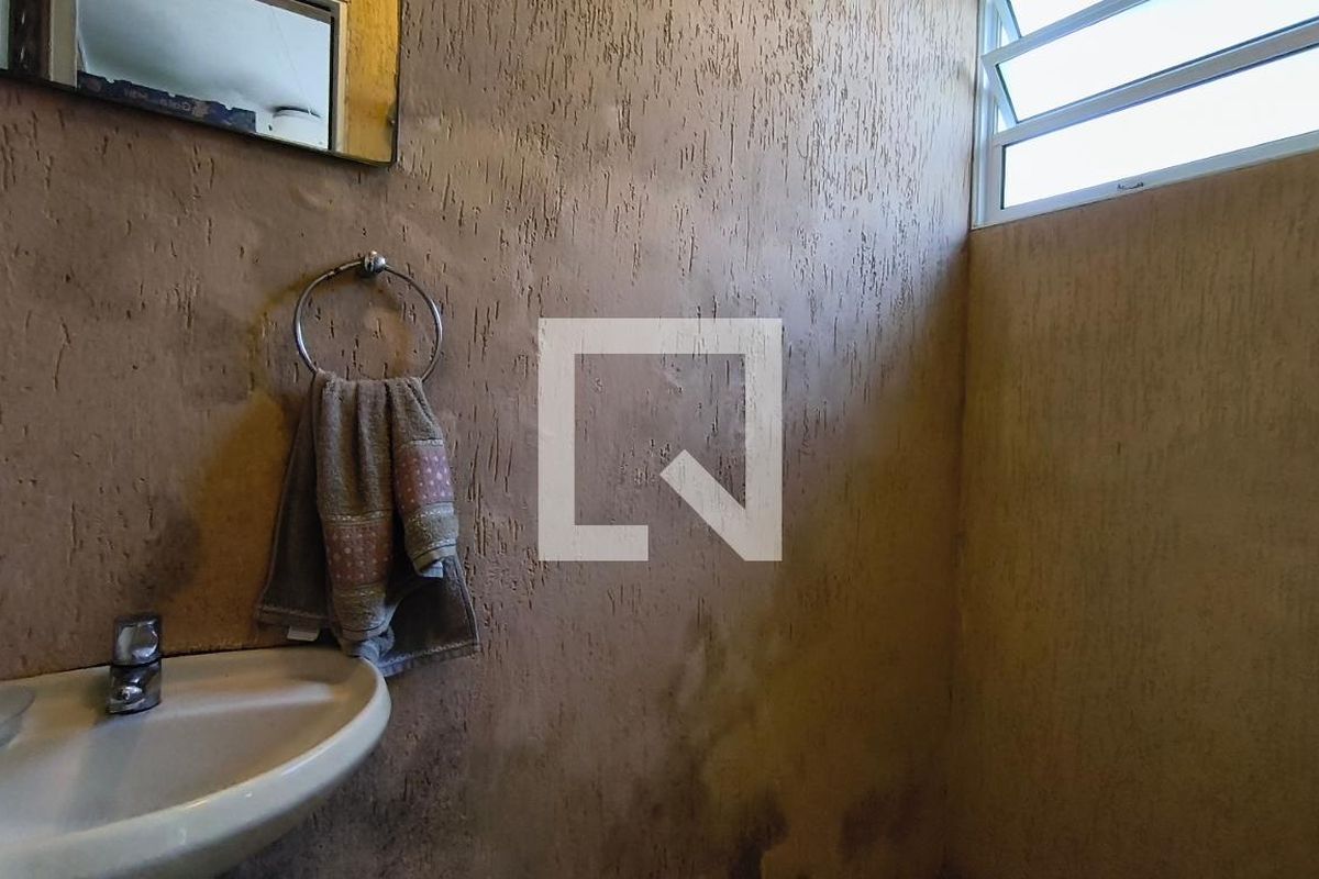 Casa, 2 quartos, 206 m² - Foto 60