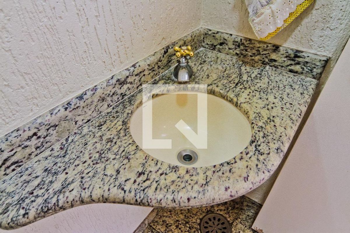 Casa, 3 quartos, 220 m² - Foto 11