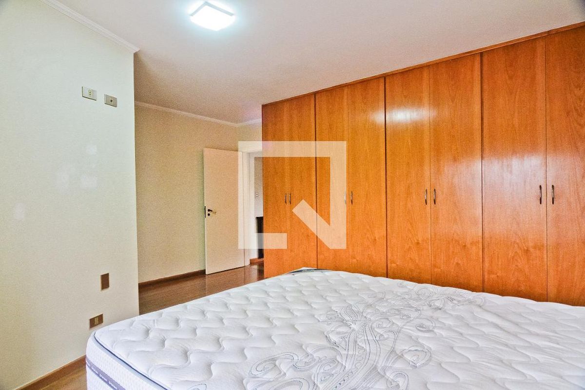 Casa, 3 quartos, 220 m² - Foto 19