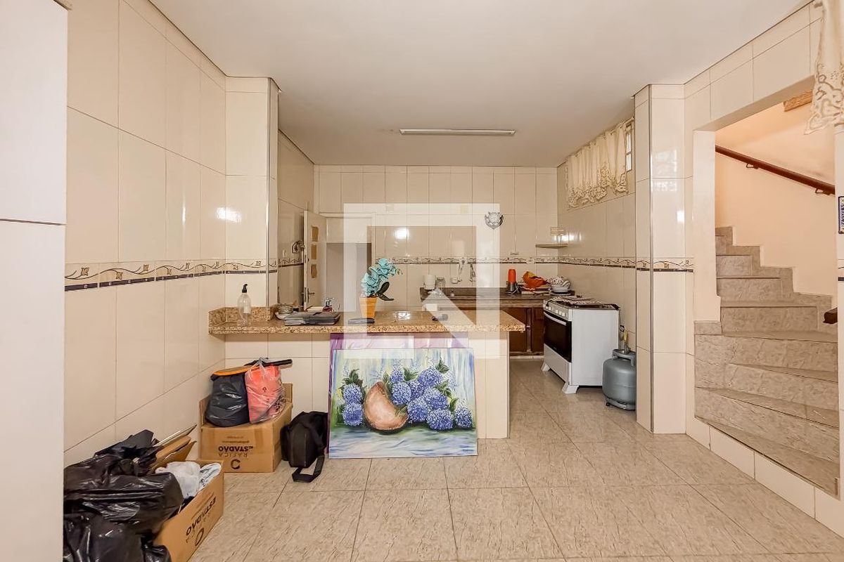 Casa, 3 quartos, 183 m² - Foto 8