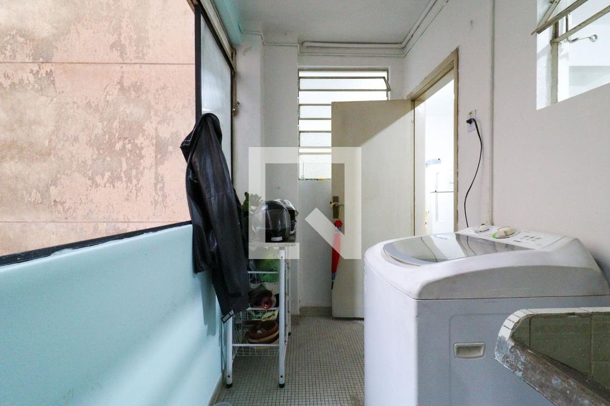 Apartamento à Venda - Bosque, 2 Quartos,  142 m2 em , Campinas - sp | SoloBR
