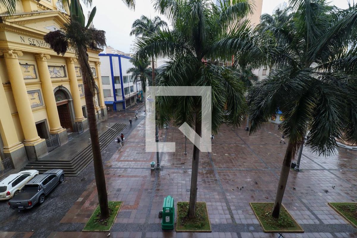 Apartamento à Venda - Bosque, 2 Quartos,  142 m2 em , Campinas - sp | SoloBR
