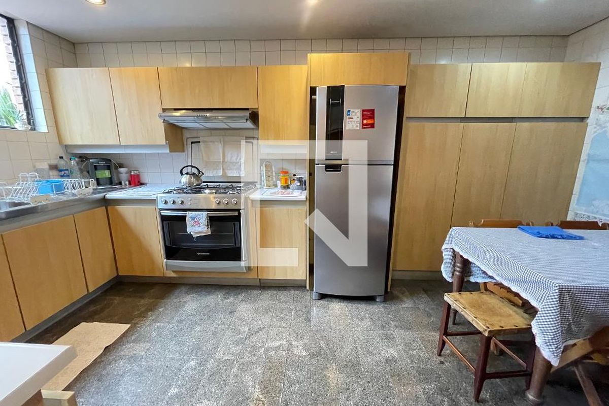 Casa, 4 quartos, 227 m² - Foto 30