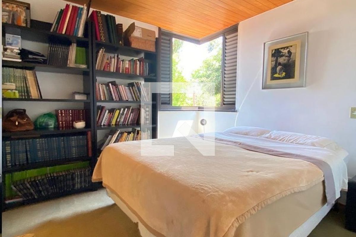 Casa, 4 quartos, 227 m² - Foto 10