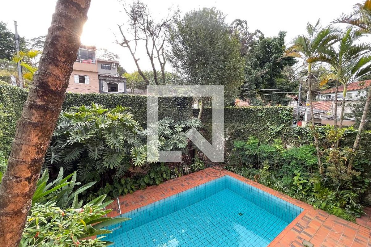 Casa, 4 quartos, 227 m² - Foto 44