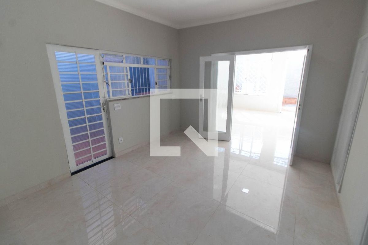 Casa à Venda - Jardim Chapadão, 4 Quartos,  211 m2 em , Campinas - sp | SoloBR