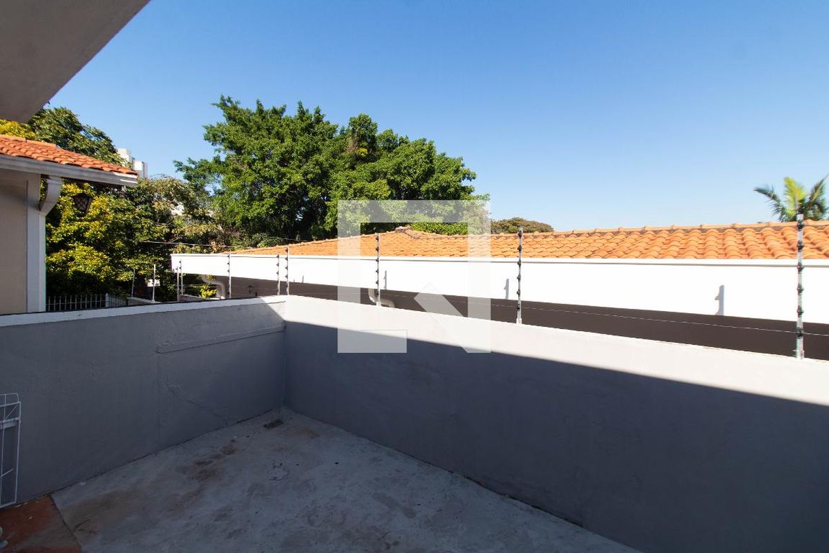 Casa à Venda - Jardim Chapadão, 4 Quartos,  211 m2 em , Campinas - sp | SoloBR